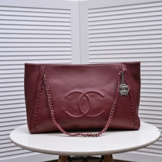 Chanel Shopping Bags